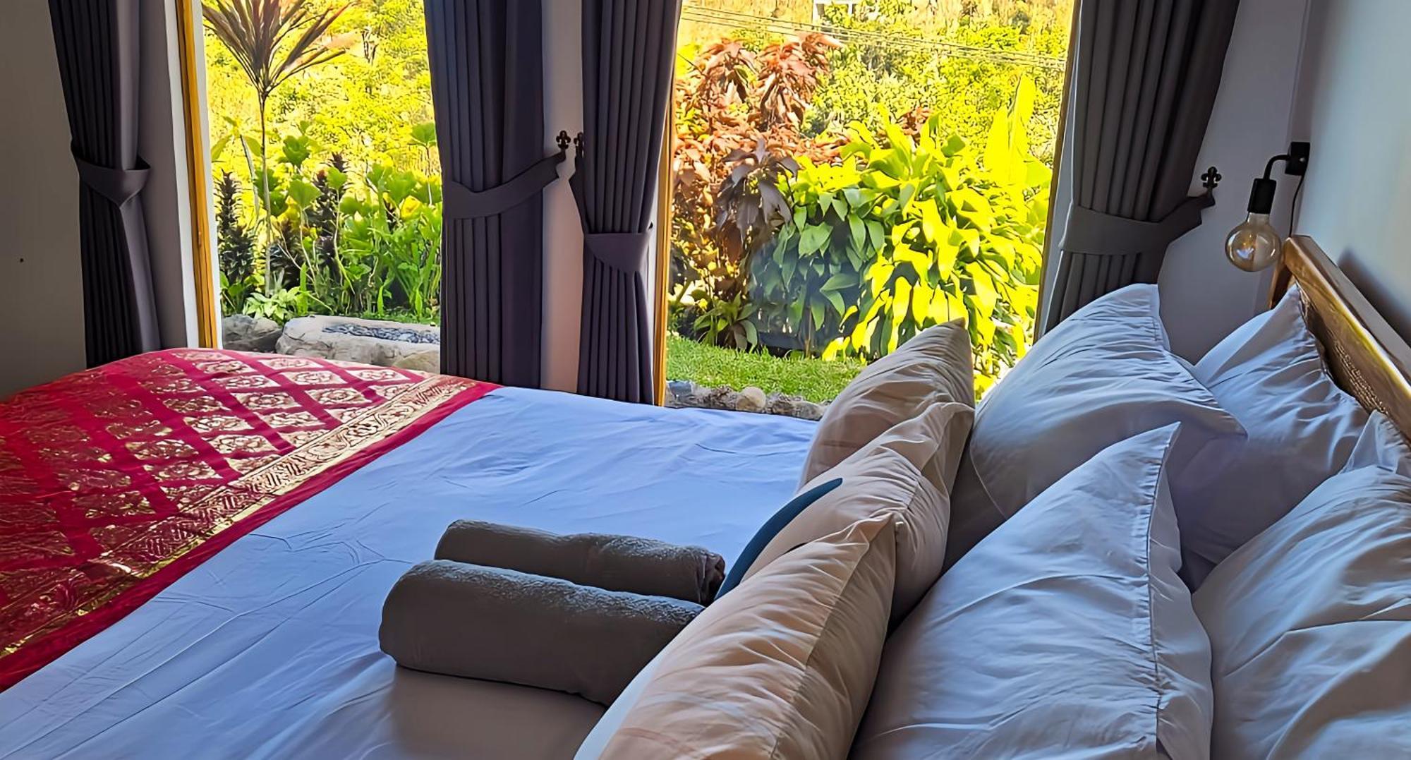 Little Munduk, Full Private Villa 외부 사진
